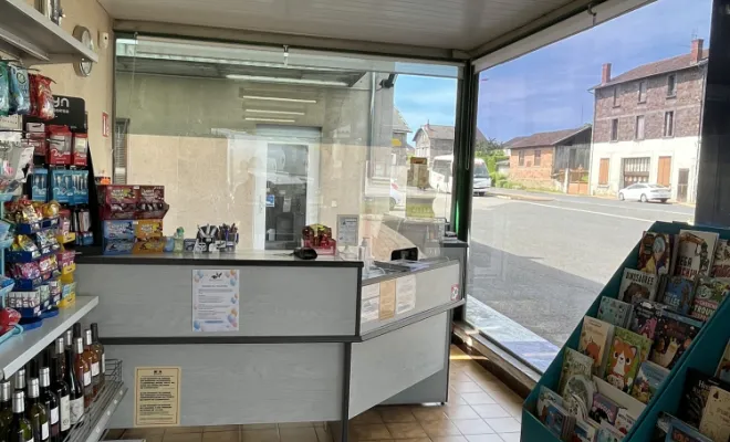  BOUTIQUE OUVERTE 6 JOURS SUR 7, Courpière, Lorenzini-Adam